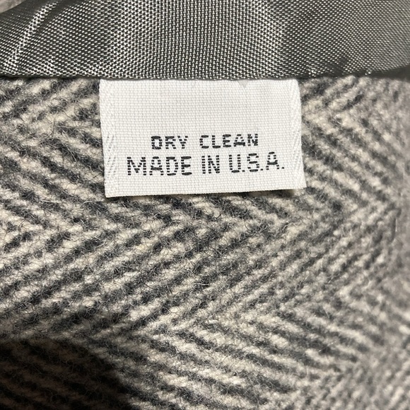 Size Medium Vintage Womens JH Navy & grey knit wool Over Coat Made in U.S.A. - Picture 4 of 4